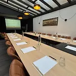 Le Valois, Centre ホテル 3*