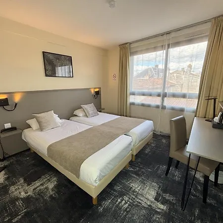 Отель Le Valois, Centre