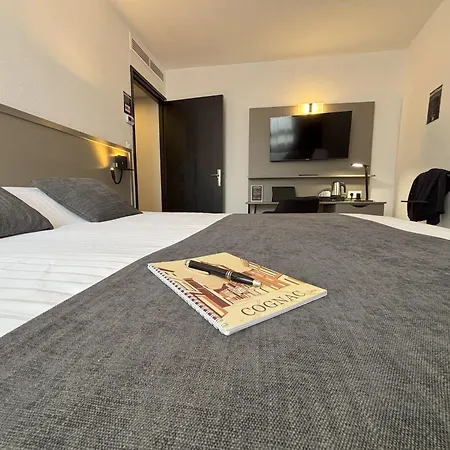 Le Valois, Centre Отель