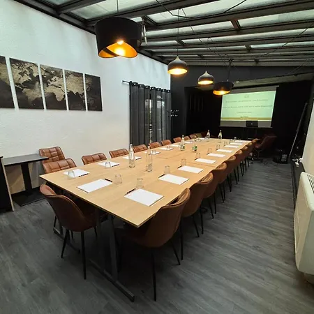 Le Valois, Centre 3*