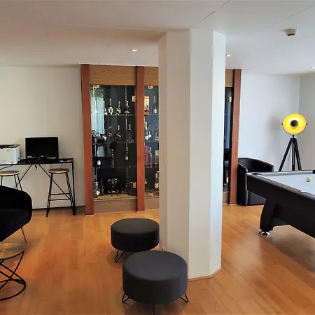 Отель Le Valois, Centre Коньяк