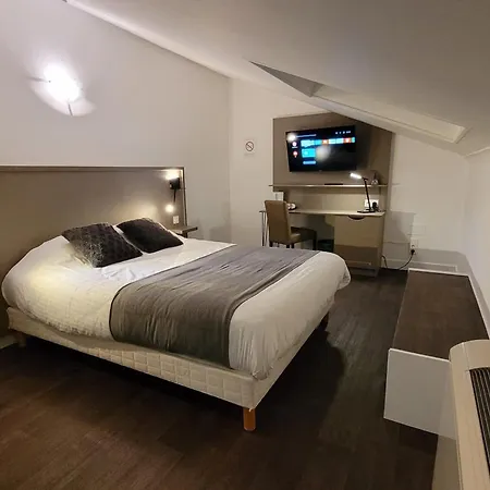 Le Valois, Centre 3* Коньяк