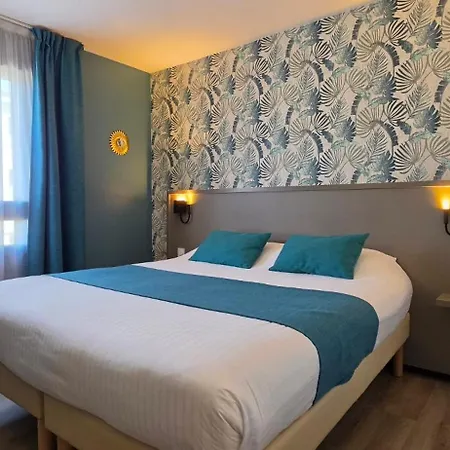 Le Valois, Centre Hotel 3*