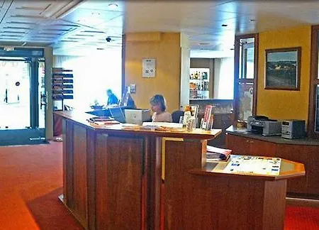 Hotel Le Valois, Centre 3*