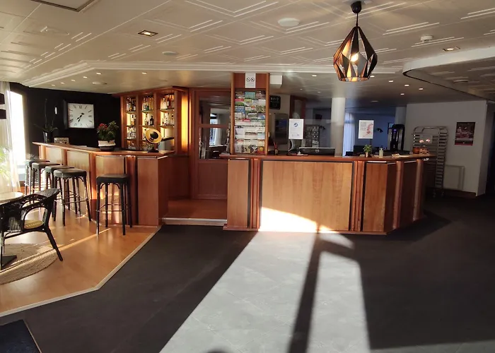 Hotel Le Valois, Centre 3*