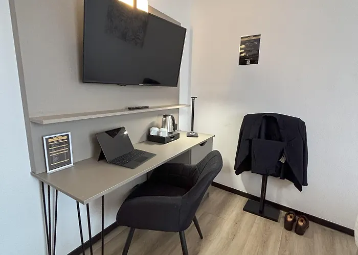 Отель Le Valois, Centre